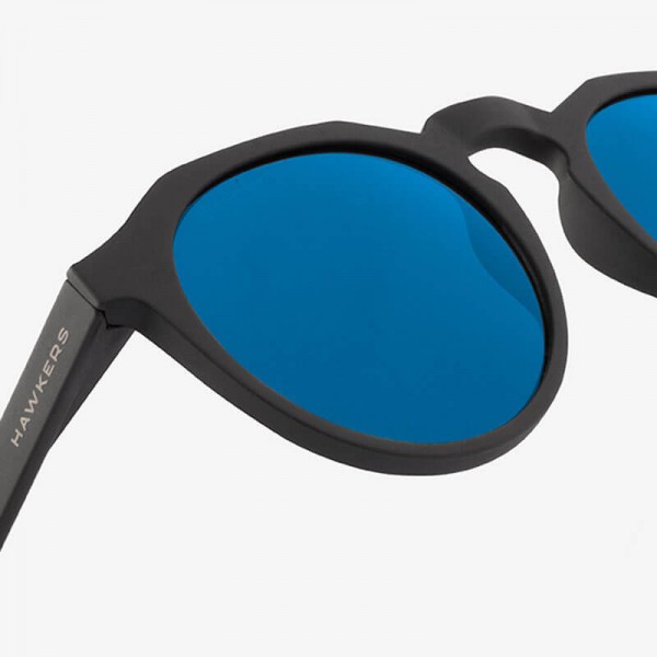HAWKERS Carbon Black - Sky Warwick / Polarized
