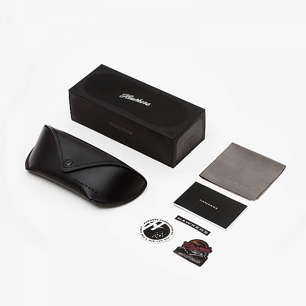 HAWKERS Black - Dark LAX HAWKERS Black - Dark LAX