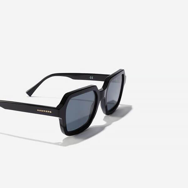 HAWKERS Black Dark Minimal 