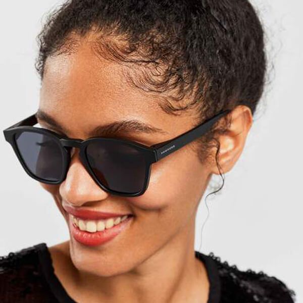 HAWKERS Black Classy Polarized Premium 