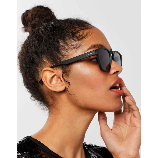 HAWKERS Black Classy Polarized Premium 