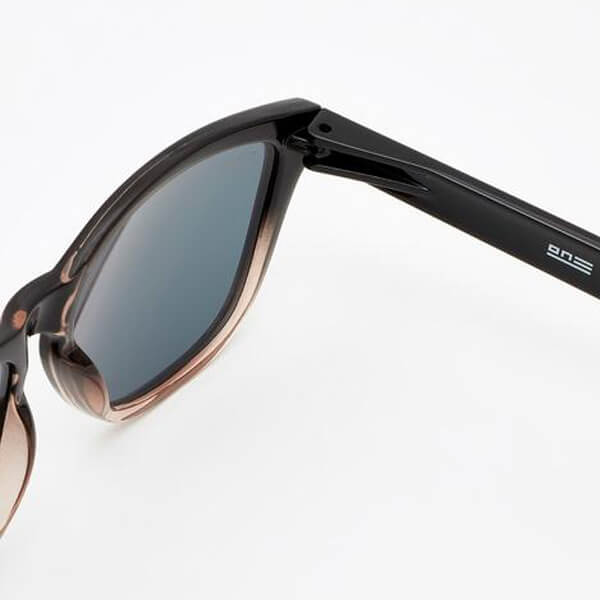 HAWKERS Fusion Rose Gold One TR18 - Polarized