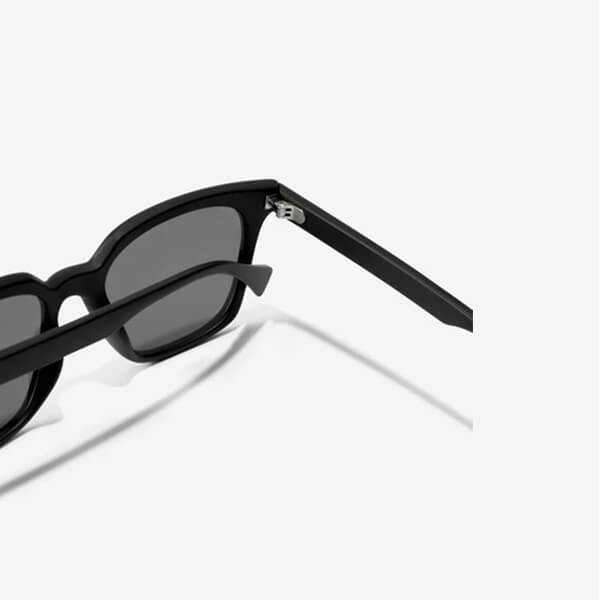 HAWKERS Lust - Black HAWKERS Lust - Black