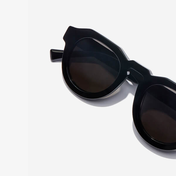 HAWKERS Warwick Uptown Black HAWKERS Warwick Uptown Black