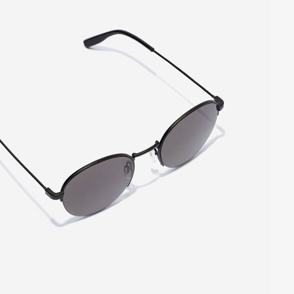 HAWKERS Moma Crosstown Black