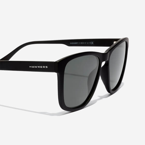 HAWKERS Zhanna Black Dark Polarized