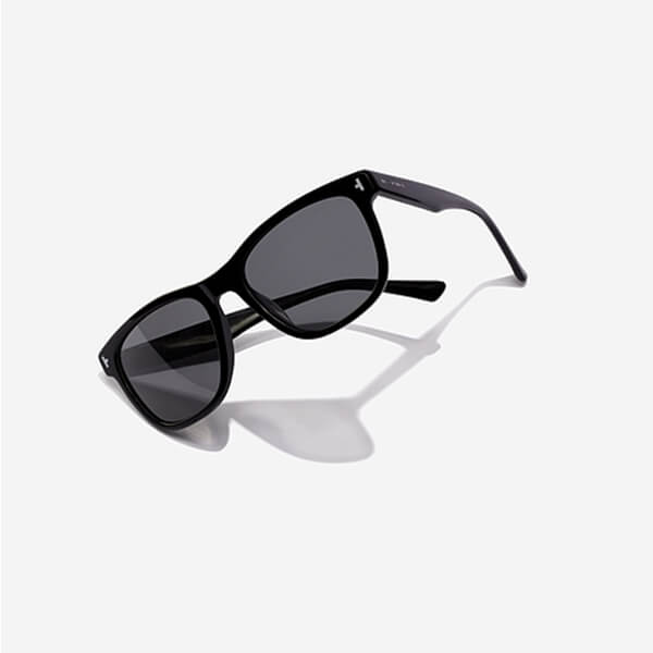HAWKERS One Pair XL Black / Polarized