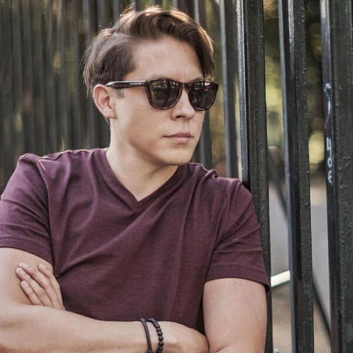 HAWKERS  Carey Dark One / Polarized