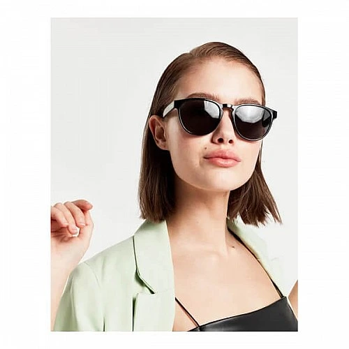 HAWKERS  Crush Black