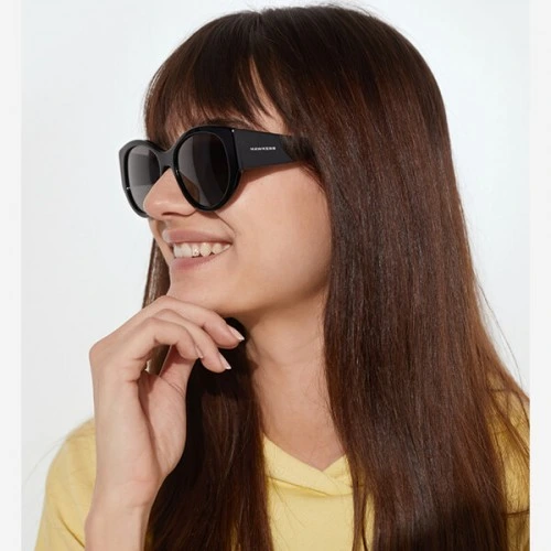 HAWKERS Miranda Black