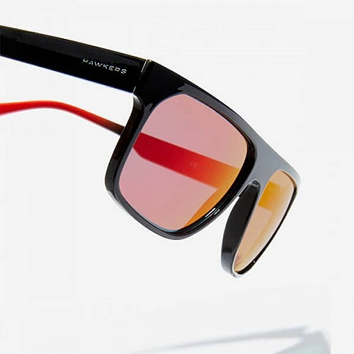 HAWKERS  Cheedo Diamond Black Ruby