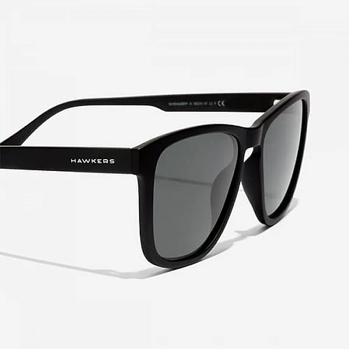 HAWKERS Zhanna Black Dark Polarized
