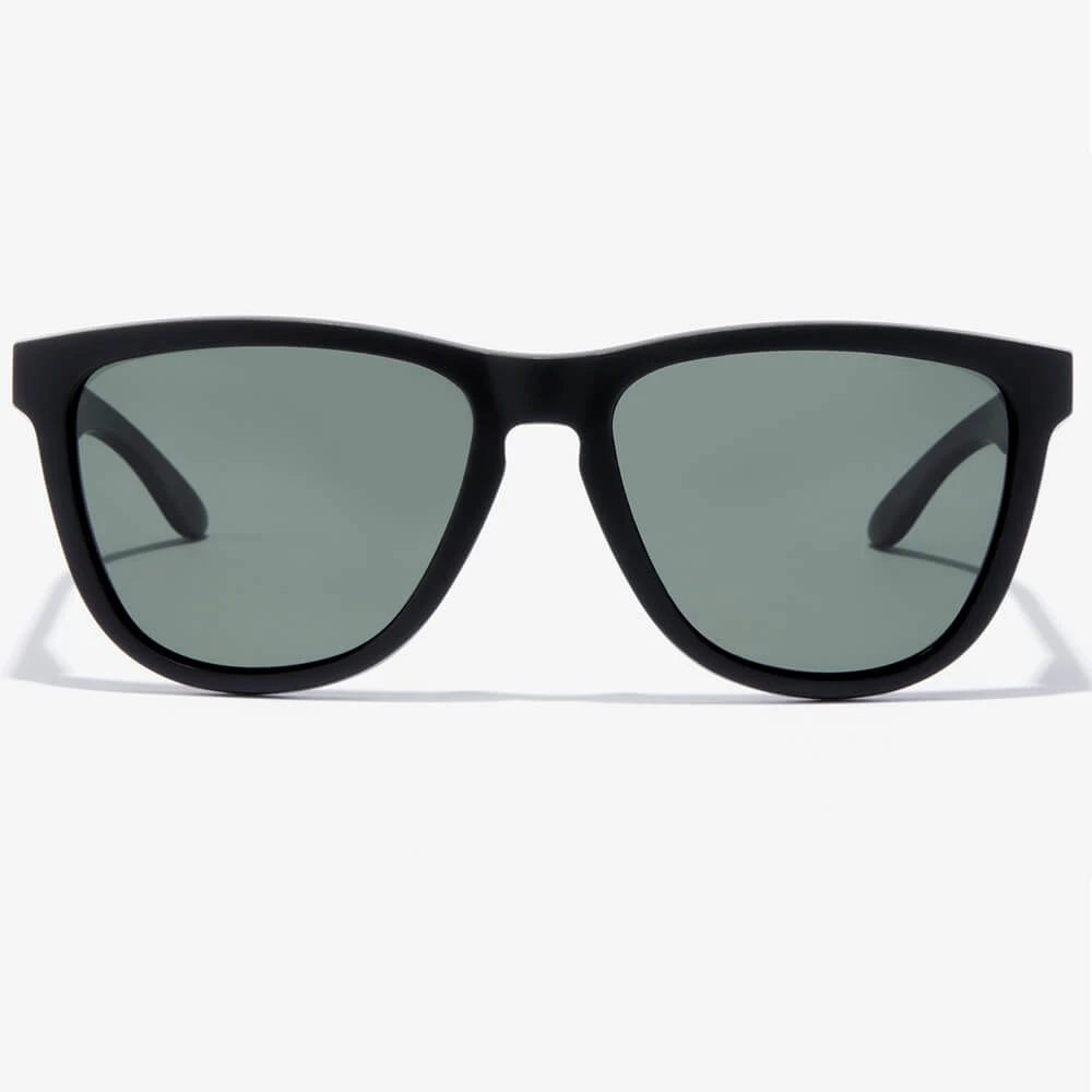 HAWKERS Carbon Black  One Alligator  / Polarized