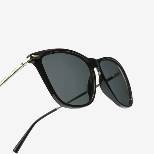 HAWKERS Crosswalk One Polarized Black