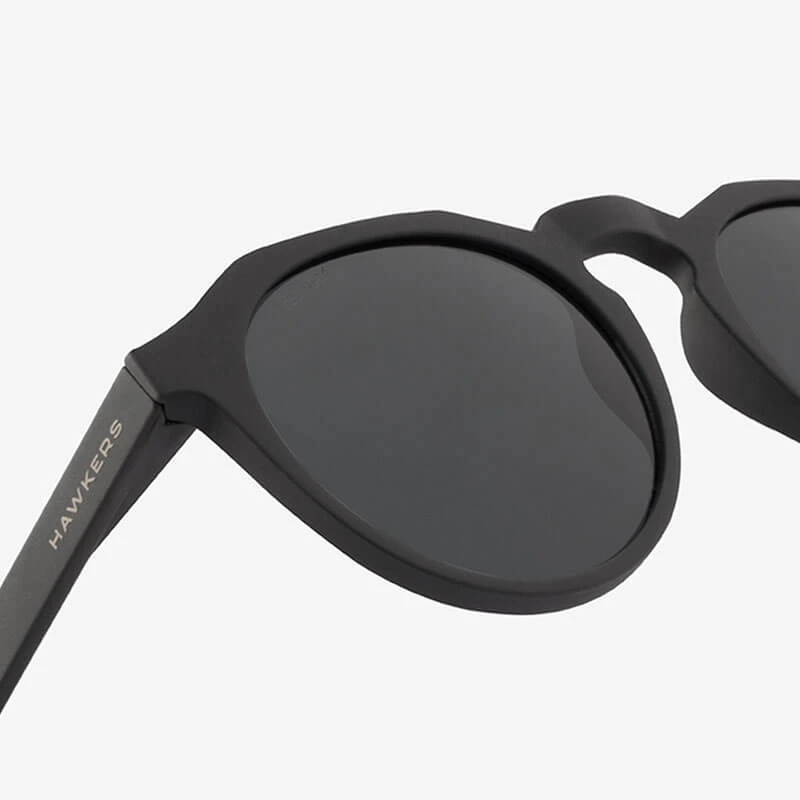 HAWKERS Carbon Black - Dark Warwick 